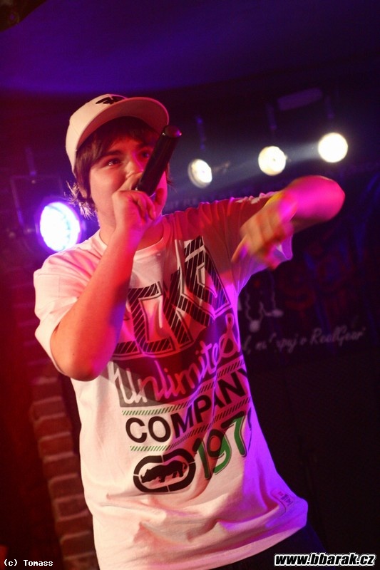 pic_large_41706.jpg